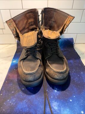 Men's Brown Lace-Up Work Boots - Rugged Moc Toe Style